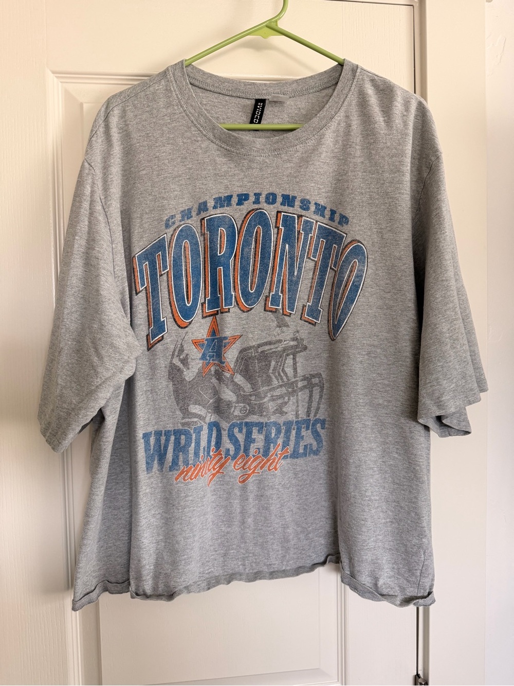 H&M Grey Graphic Tee